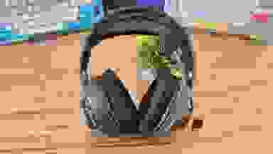 The Turtle Beach Atlas Air.